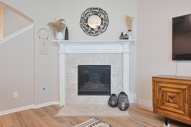Building Photo - 20127 Graphite Canyon Ct