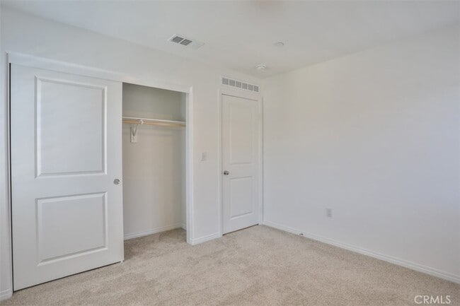 Building Photo - 7419 Olive Grv St