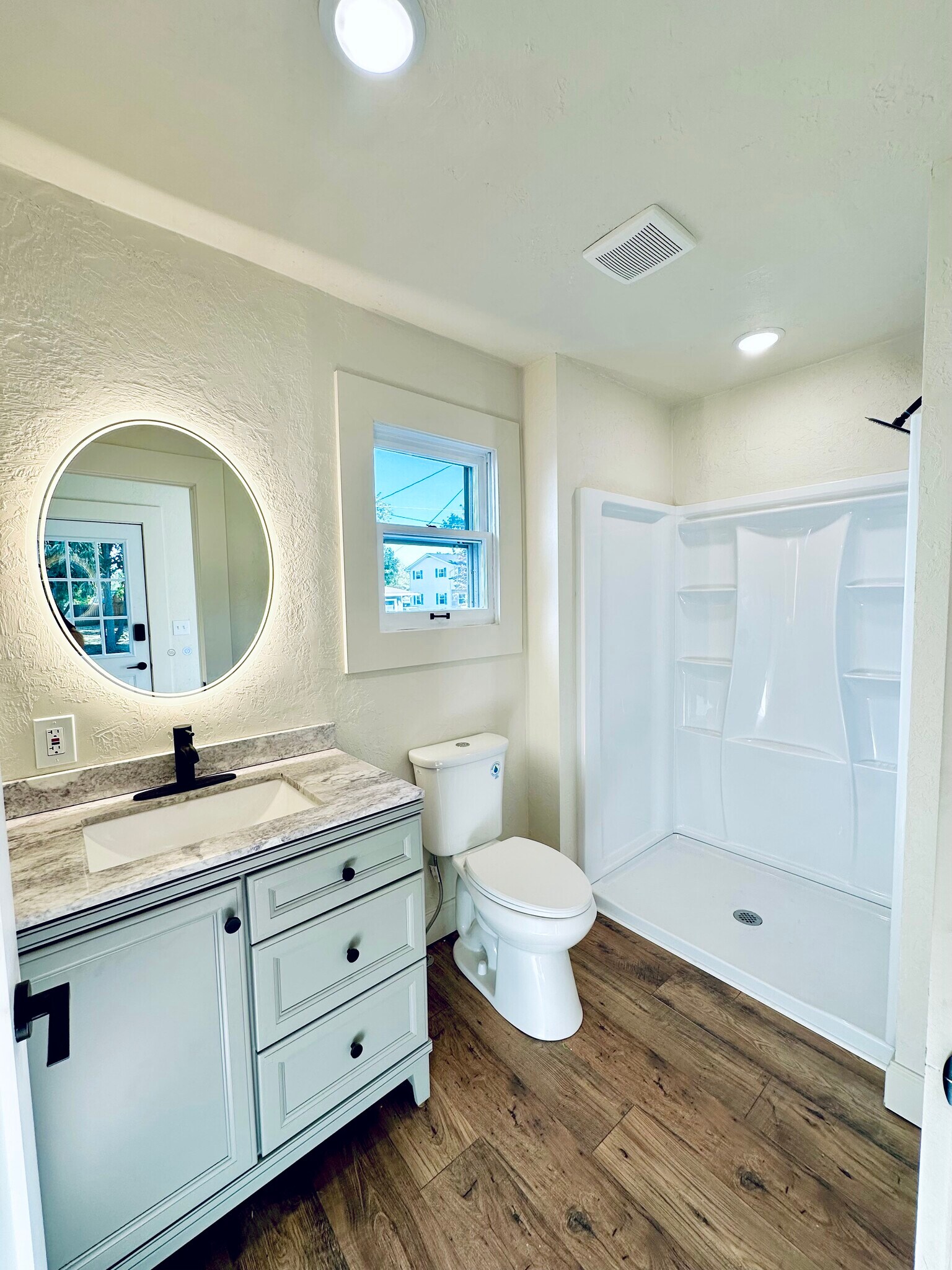 Building Photo - 121 S 34th St