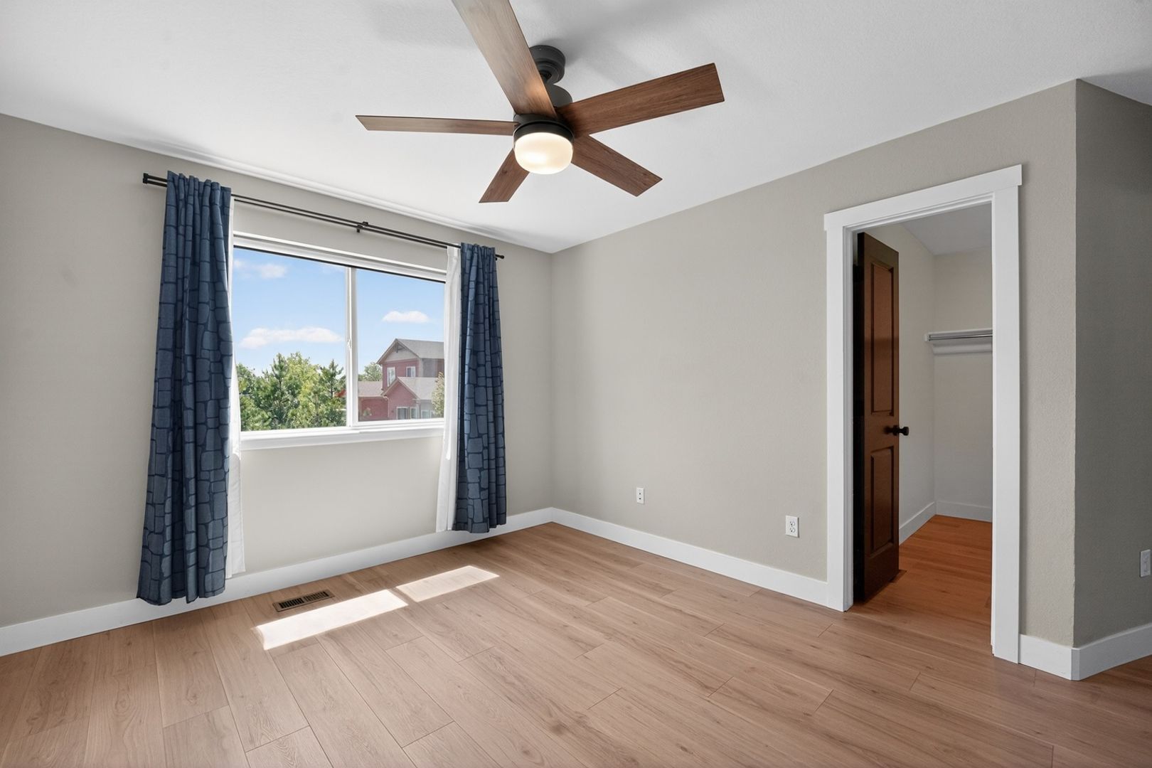 Building Photo - 1654 Aspen Meadows Cir