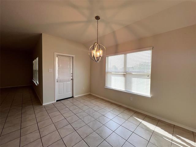 Building Photo - 526 Clearlake Dr