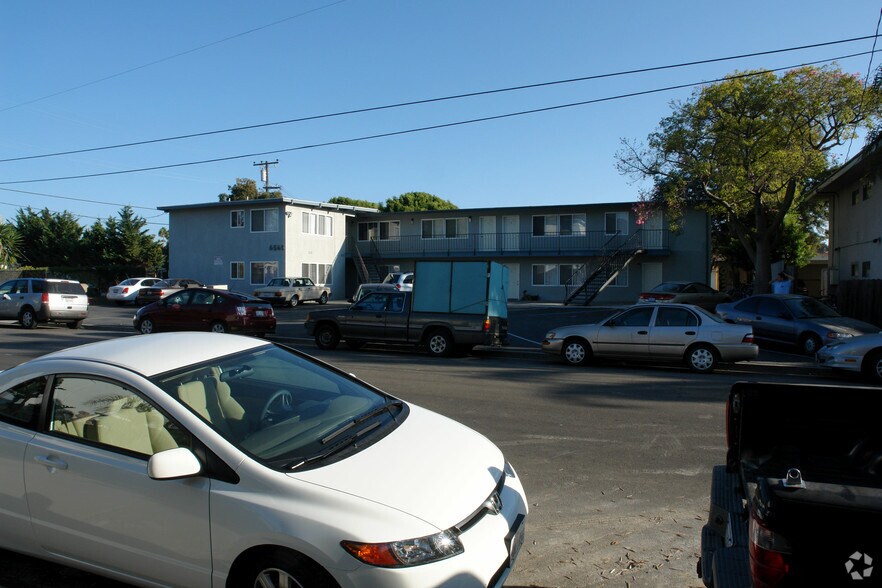 Building Photo - 6565 Segovia Rd