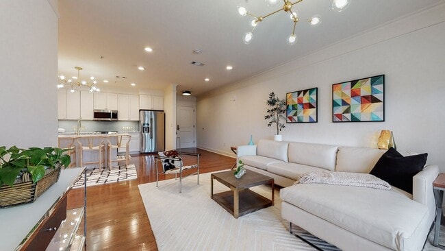 Building Photo - Amazing East Nashville 2 Bed/ 2 Bath Condo...