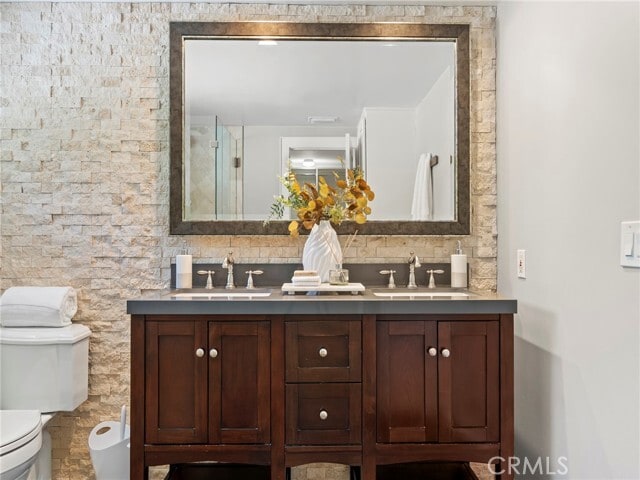 Building Photo - 6248 Via Canada