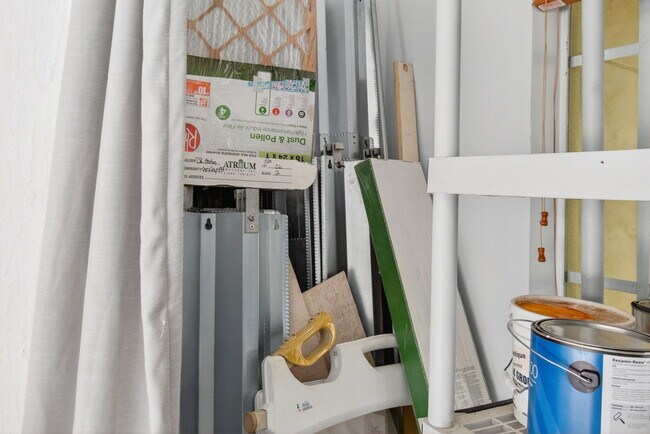 Building Photo - 4582 Danson Way