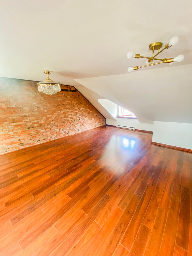 Dining Room - 505 N Rodney St