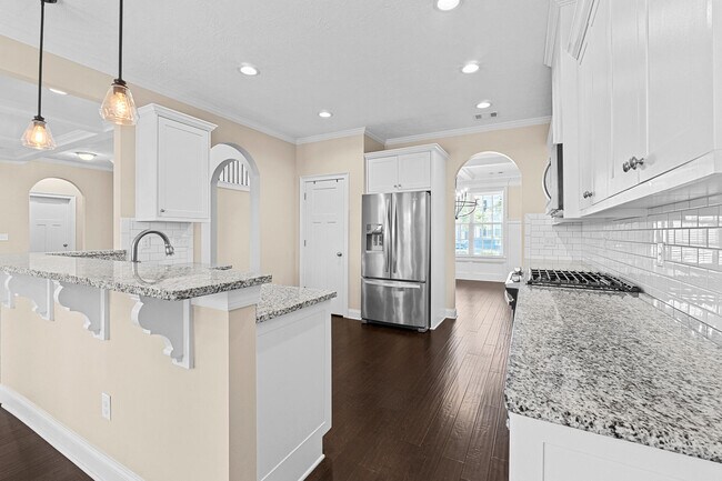 Building Photo - 582 Bunchgrass St