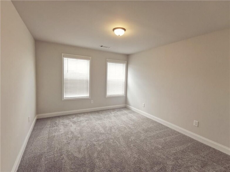 Building Photo - 3855 Brookburn Pk