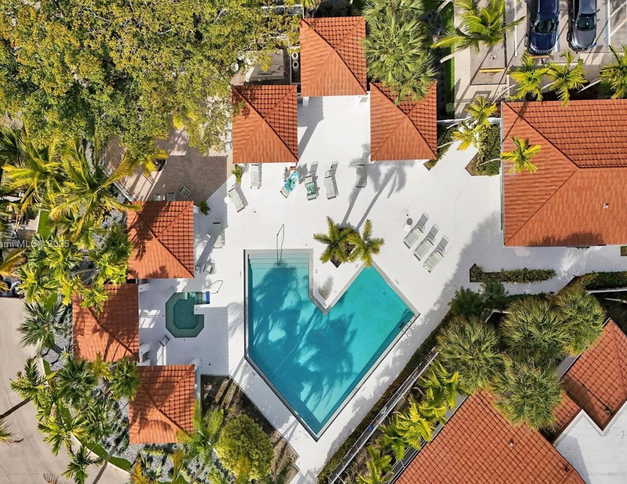 Building Photo - 992 NW 93rd Ave