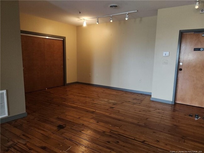 Building Photo - 129-207 Franklin St