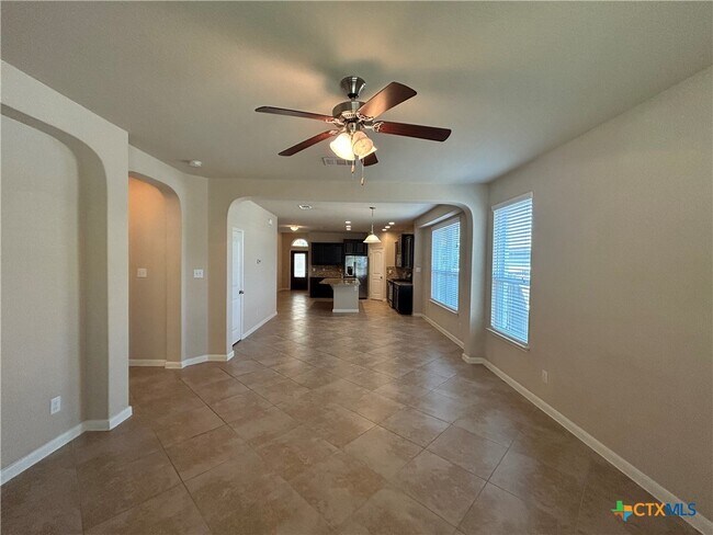 Building Photo - 3013 Sandstone Way