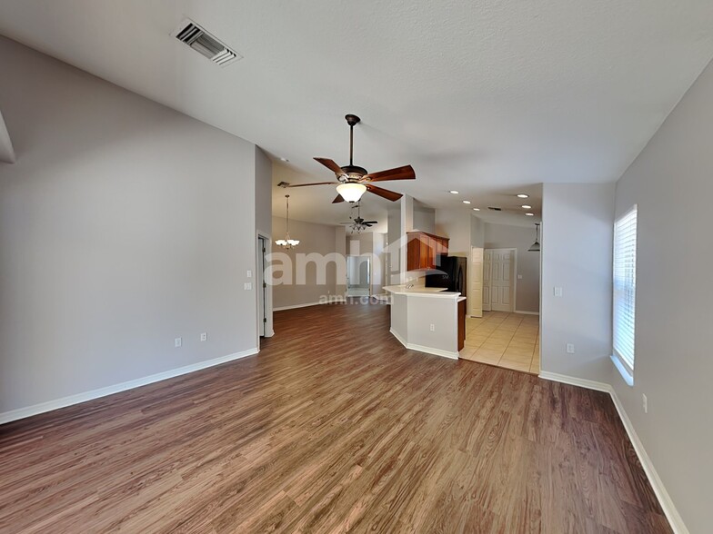 Building Photo - 33347 Irongate Dr