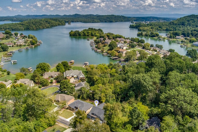 Building Photo - 310 Dudala Way