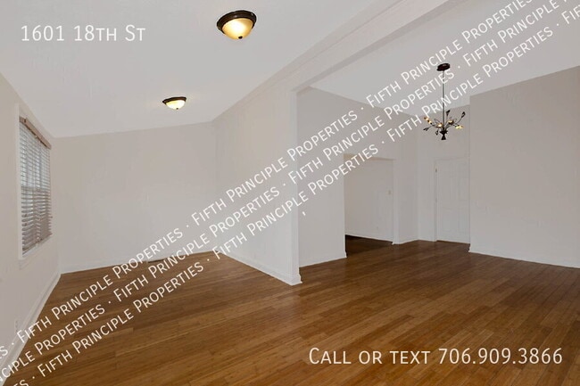 Building Photo - 1601 18th St