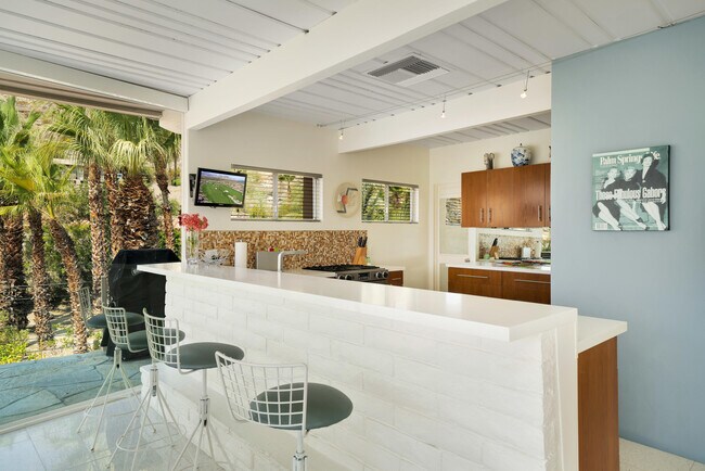 Building Photo - 17 Cahuilla Hills Dr