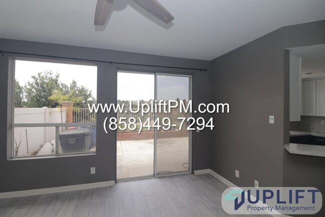 Building Photo - 1337 Serena Cir