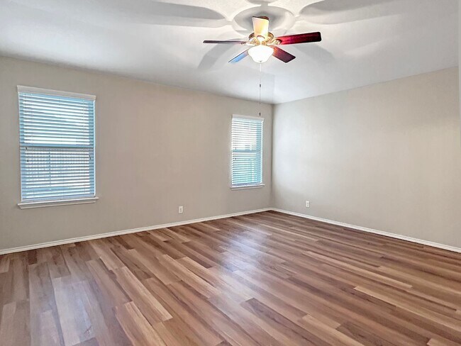 Building Photo - 5BR in Wildhorse | Great Layout + Greenbelt Views