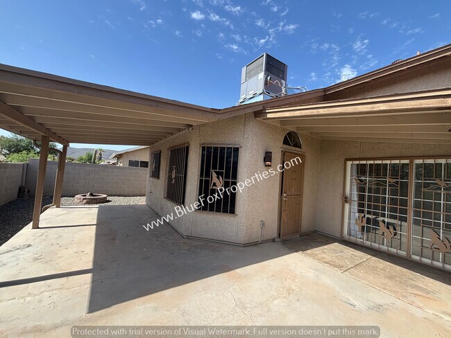 Building Photo - 7385 S Avenida Perlina