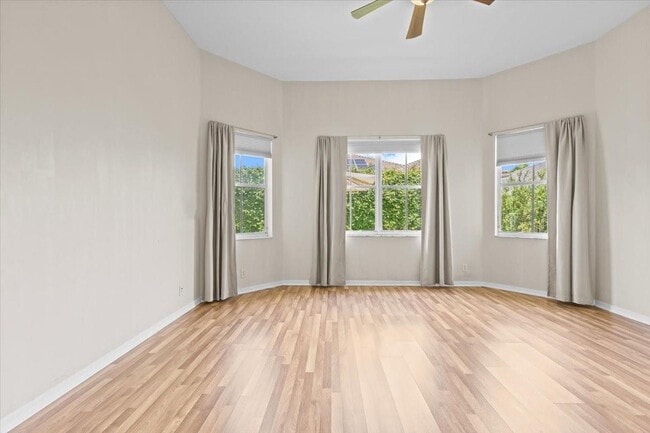 Building Photo - 1441 Cardinal Way