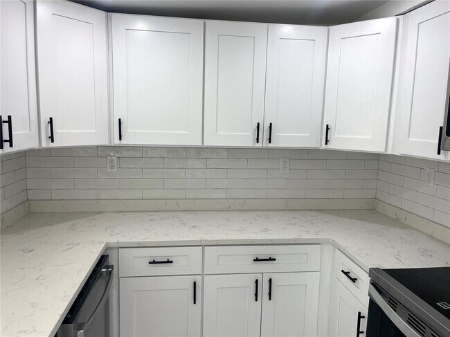 Building Photo - 3717 Belmont Blvd