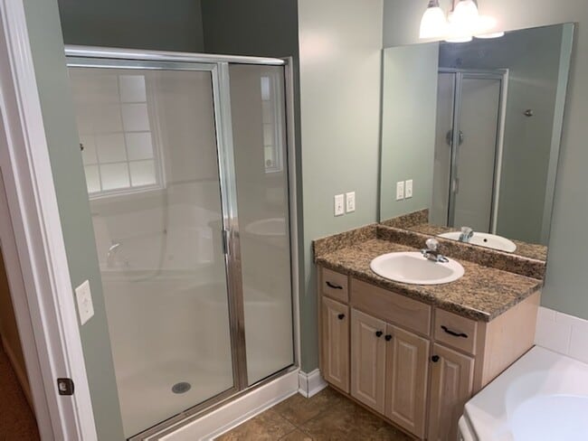 Building Photo - Stunning 3-Bedroom Home in Parish Crossing - Available for Rent