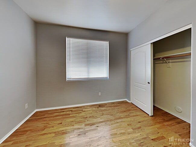 Building Photo - 6147 W Oraibi Dr