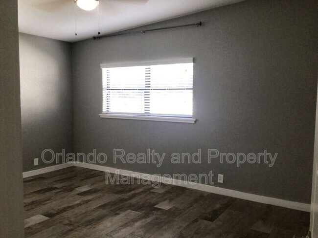 Building Photo - 520 Sunrise Dr