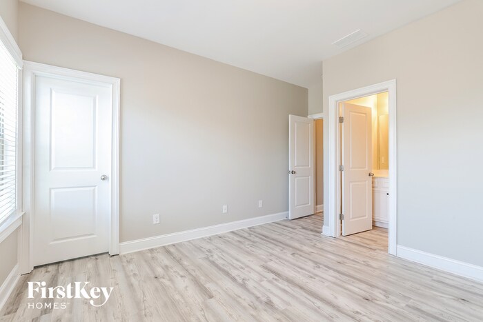 Building Photo - 1122 Bucknell Dr