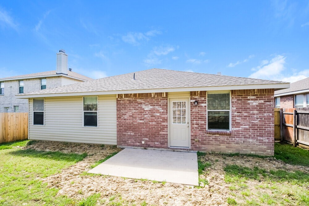 Building Photo - 648 Granite Ridge Dr