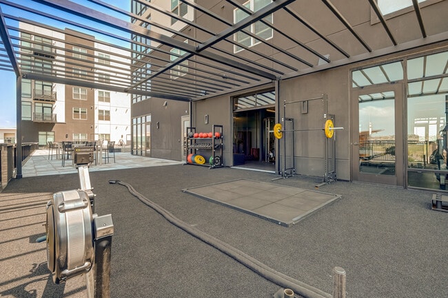 Building Photo - Novus