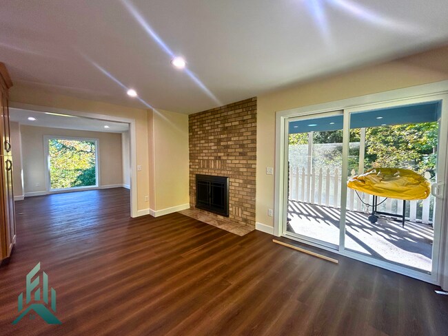 Building Photo - Newly remodeled 5 bed/3 bath Philomath home