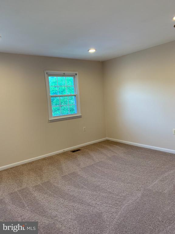 Building Photo - 14735 Endsley Turn