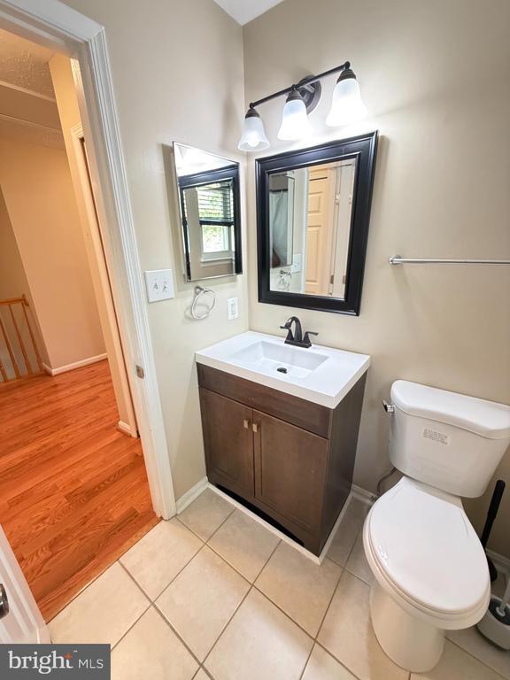 Building Photo - 7212 Tamo Ct