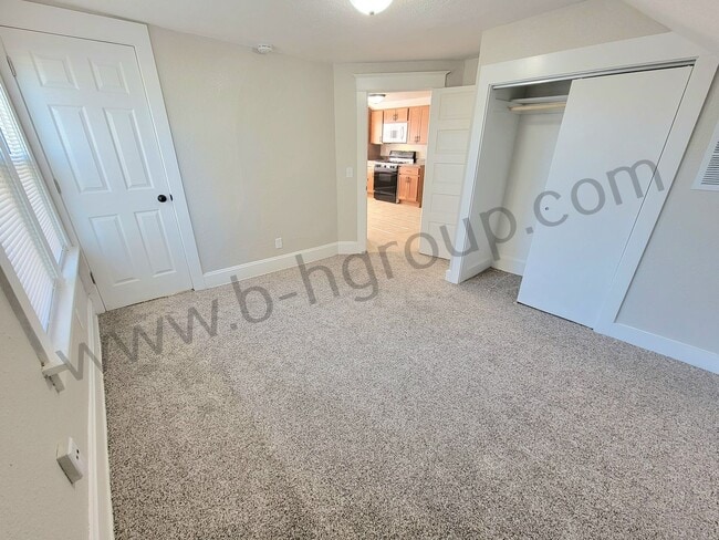 Building Photo - 6411 32nd Ave