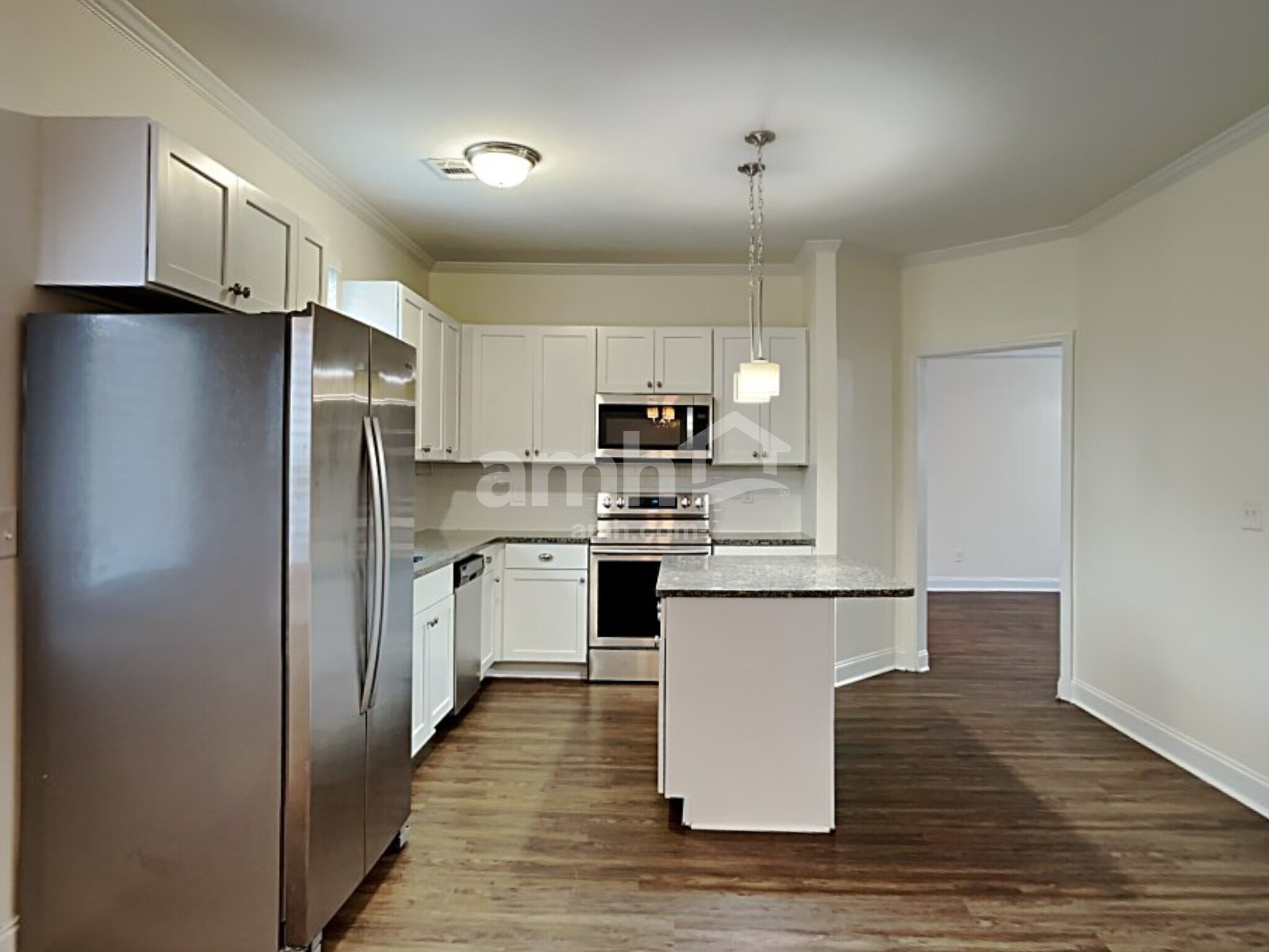 Building Photo - 2615 Beal St