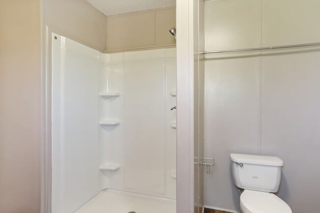 Building Photo - 4bd 2ba Mobile HOME FOR RENT!