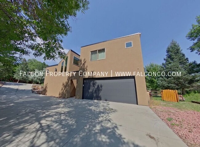 Primary Photo - 122 Dolomite Dr
