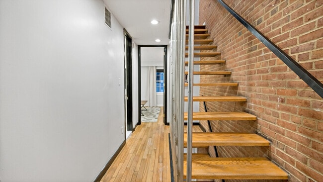 Building Photo - 3590 Water St NW