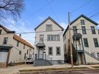 Building Photo - Updated 3 Bed / 1 Bath Duplex — Lower East...