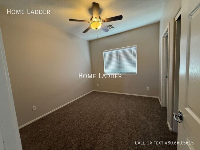 Building Photo - 4703 S 99th Dr