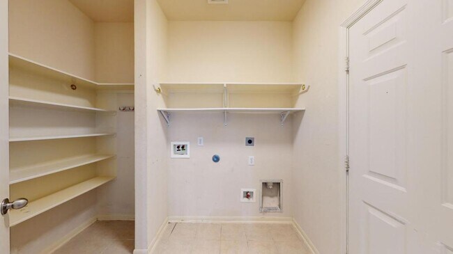 Building Photo - 3046 Antler Way