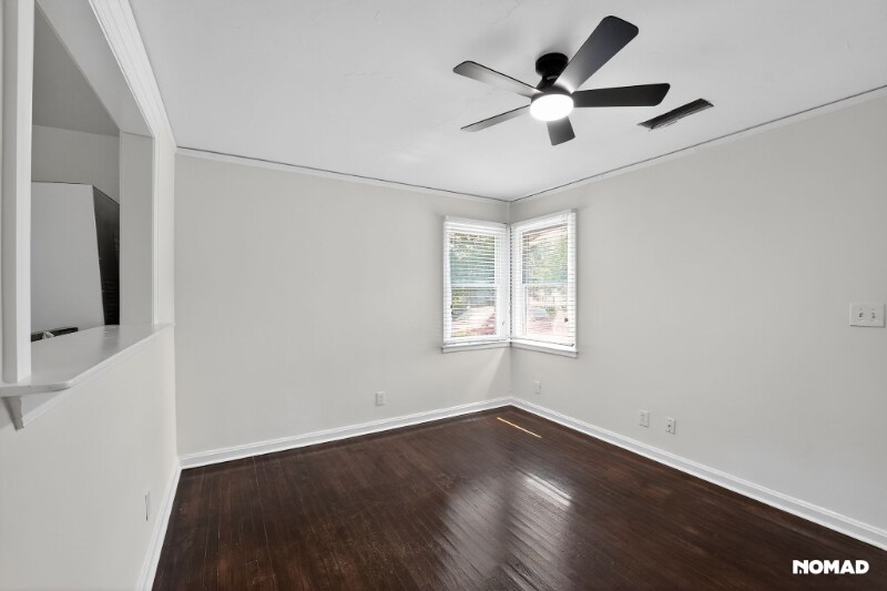 Building Photo - 1986 Cogar Dr