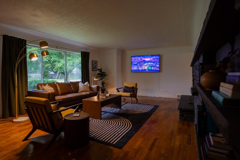 Building Photo - 5205 Faircrest Ln