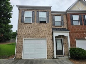 Building Photo - 2160 Hawks Bluff Trail NW