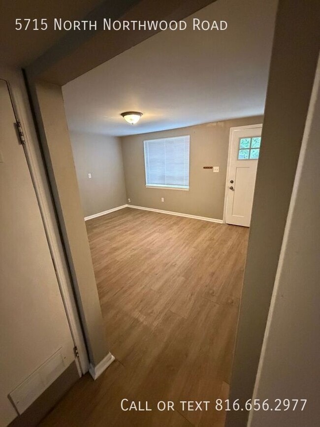 Building Photo - 5715 N Northwood Rd