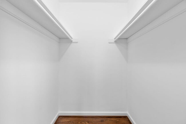 Building Photo - 4 Bed 3 Bath - Takoma Park Split Level - Move In Ready