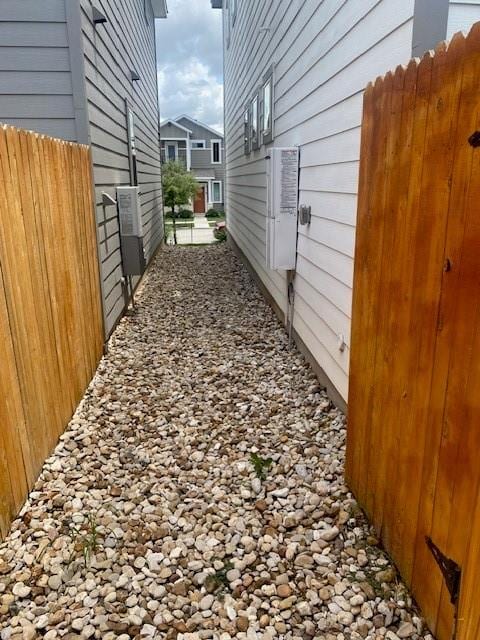 Building Photo - 1749 Yaupon Grove Ln