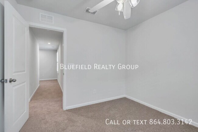 Building Photo - 139 Irish Vine Walk