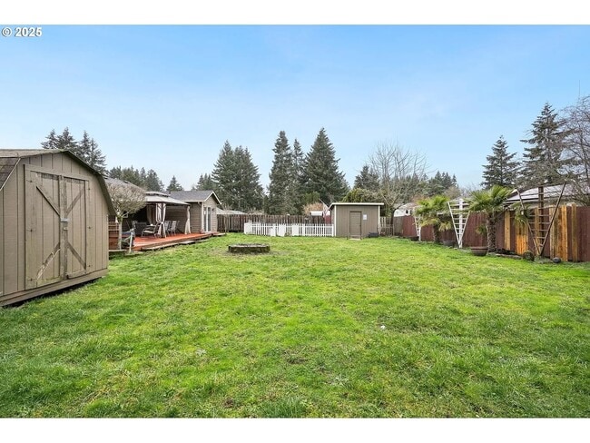 Building Photo - 15006 NE Rancho Dr