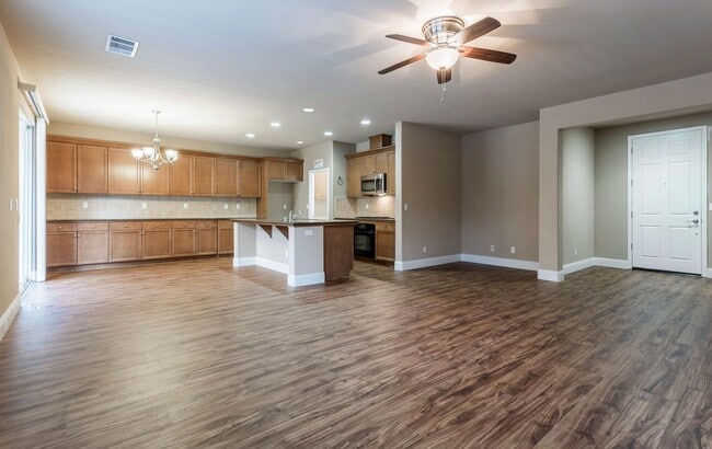 Building Photo - Great Harlan Ranch Home! Don't miss out! It won't last long!